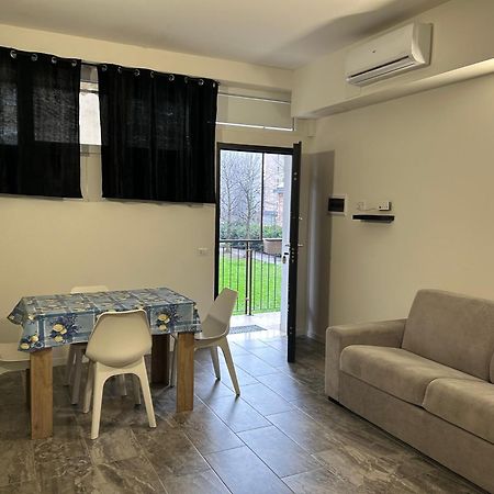 Roberta House Apartment Rozzano Exterior photo